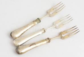 XX. sz eleje: Paar János 12 személyes ezüst (Ag) evőeszköz (kanál, villa) készlet. 24 darabos. Meste...