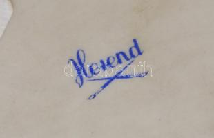 Herendi virág mintás hamutál, kézzel festett, jelzett (tanuló), kopásnyomokkal, 15x13 cm