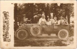 1931 Budapest II. Emlék Hűvösvölgyből, humoros csoportkép. photo (fl)