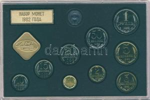 Szovjetunió 1982. 1k-1R 9klf db + "Leningrad-i pénzverde" emlékérem, szettben T:1