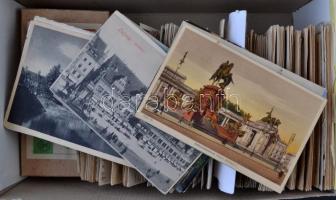 Egy cipős doboznyi RÉGI német képeslap, sok használatlannal / A shoe box of pre-1960 German postcards, many unused