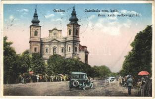 1940 Nagyvárad, Oradea; Catedrala rom. kath. / Római katolikus székesegyház, automobil montázs / cathedral, automobile montage (EK)