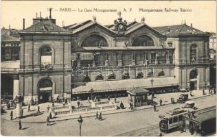 Paris, La Gare Montparnasse / Montparnasse Railway Station, tram, automobile