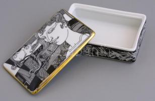 Hollóházi Szász Endre által tervezett mintával díszített porcelán bonbonniere. "Pillangó",...