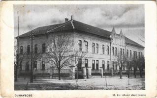 1938 Dunavecse, M. kir. állami elemi iskola télen (kopott sarkak / worn corners)
