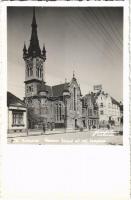 Kolozsvár, Cluj; Ferenc József úti református templom, Diakonus és Ármin F. üzlete / Calvinist church, shops