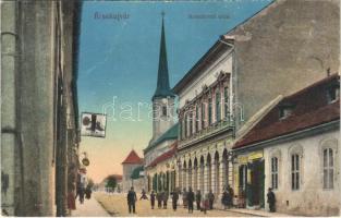 1918 Érsekújvár, Nové Zámky; Komáromi utca, üzletek. Vasúti levelezőlapárusítás 22.sz. 1916. / street, shops (EB)