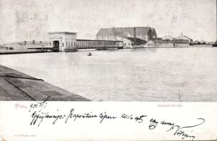 Pola Military port (EK)