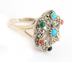 Ezüst (Ag) virágos gyűrű, jelzett, méret: 61, bruttó: 7,54 g