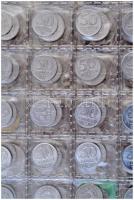 617db-os tartalmas magyar érme gyűjtemény a korona, pengő és forint időszakból, többségében klf évsz...