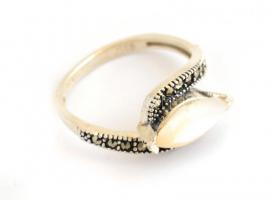 Ezüst (Ag) gyűrű, jelzett, méret: 55, bruttó: 2,87 g