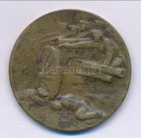 Murányi Gyula (1881-1920) 1915. "A Krasniki diadalmas csatában az oroszoktól elvett ágyúból ver...