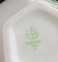 Hollóházi porcelán urna, matricás, jelzett, apró kopásokkal, m: 16 cm