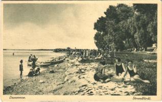 1929 Dunavecse, Strandfürdő, fürdőzők, evezős csónakok (EB)
