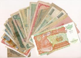 24db-os vegyes külföldi bankjegy tétel, közte Egyiptom, Spanyolország, Törökország T:I-IV
24pcs of ...