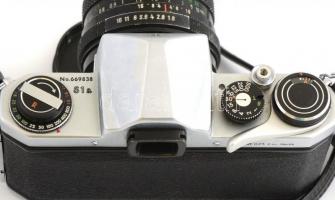 Asahi Pentax Spotmatic S1a fényképezőgép, Pentacon auto 50mm f/1.8 objektívvel, a zárszerkezet javít...