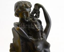 Claude Michel Clodion (1738-1814) után. Imádat. Bronz szobor, jelzett Clodion. Márvány talapzaton. /...