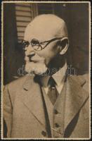 cca 1930 Sigmund Freund pszichológus időskori fotója 11x17 cm