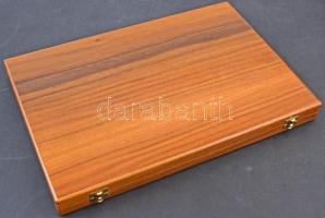 Fa éremtartó dísztálca 13db férőhellyel ~42,5mm-44mm-es érmék számára, újszerű állapotban