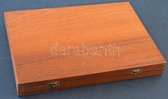 1971. Hiányos (Grand Prix érem nélkül) "Vadászati Világkiállítás" 5db díj- és emlékplakett...