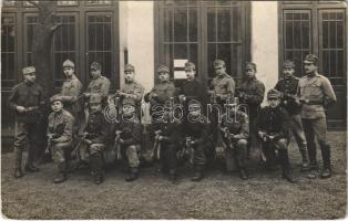 1916 Wien, Vienna; WWI Austro-Hungarian K.u.K. military, group of soldiers. photo (EK)