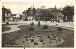 Tata, Tata-Tóváros; Országgyűlés tér, Harangláb, cukrászda, Mohácsy Aladár üzlete