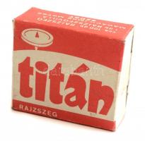 Bontatlan doboz Titán rajzszeg