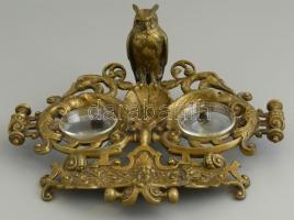 Bagollyal díszített historizáló réz asztali tintatartó, 2 db üvegbetéttel, 28×20×12 cm