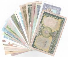 24xklf vegyes külföldi bankjegytétel, közte Kuba, USA, Bhután, Etiópia, Türkmenisztán, Vietnam, Laos...