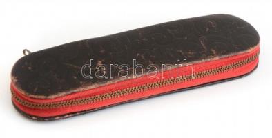 Régi tollak, 2 db, fa hatású testekkel, tokban, h: 13.5 cm, és 14 cm, tokban: 17x4x2 cm