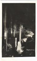 1941 Borszék, Borsec; Jégbarlang, belső. Heiter György kiadása / ice cave, interior (EK)