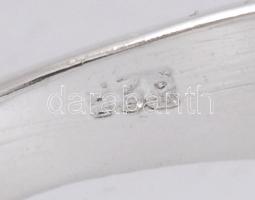 Ezüst(Ag) háromköves gyűrű, jelzett, méret: 56, bruttó: 4,9 g