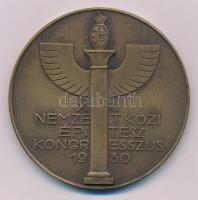 1930. XII. Nemzetközi Építész Kongresszus / Budapest Br emlékérem (61mm) T:1-,2
