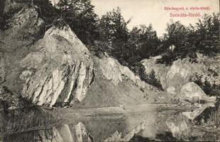 Szovátafürdő salt mountains at the red lake