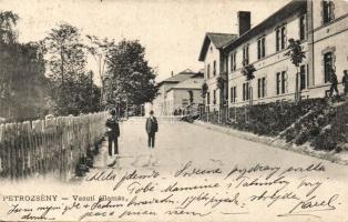 Petrozsény, railway station