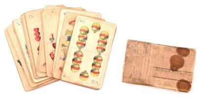 Régi kézzel festett magyar kártya 31 lapos, 1 lap hiánnyal, akvarell, papír, jelzés nélkül, foltos kartontokban, 10,5x6,5 cm