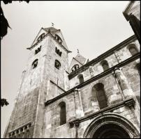 1983 Lébénymiklósi kéttornyú templom, Menesdorfer Lajos (1941-2005) budapesti fotóművész hagyatékábó...