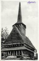 Majdánka hay-roofed chapel