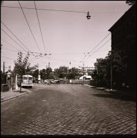 cca 1966 Trolibuszok Budapesten, Kotnyek Antal (1921-1990) budapesti fotóriporter hagyatékából 2 db ...