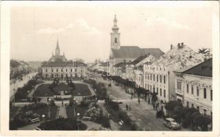 Máramarossziget, Sighetu Marmatiei; utca, Városháza, üzletek, automobil / street view, town hall, shops, automobile (EK)