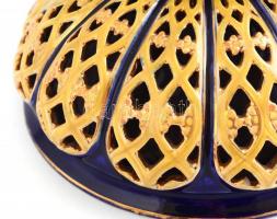 Zsolnay díszváza áttört dekorral, kézzel festett, jelzett, alján mázrepedéssel, lepattanásokkal, töb...