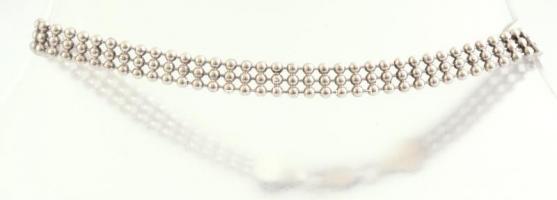 Ezüst(Ag) háromsoros karkötő, jelzett, h: 19 cm, nettó: 5,42 g