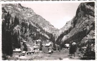 1941 Gyergyószentmiklós, Gheorgheni; Gyilkos-tó környéke, nyaralók / Lacul Rosu (Ghilcos) / lake, villa. Ambrus photo