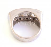 Ezüst(Ag) extravagáns köves gyűrű, jelzett, méret: 59, bruttó: 10,97 g