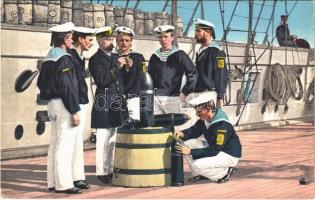 Pola, Pula; K.u.K. Kriegsmarine Artillerieunterricht / Austro-Hungarian Navy artillery lesson with mariners and admiral