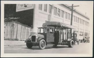 cca 1930 Fageol teherautó, fotó, 14,5×9 cm
