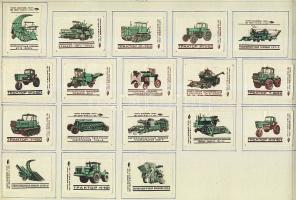 1411 darabos szovjet gyufacímke-gyűjtemény iratrendezőben