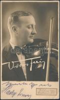 Zenészek aláírása Vörös Ferenc hegedűművészt ábrázoló fotólapon