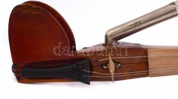XX: sz. eleje: Violinofon - Stroh hegedű. kopott, húrok lazák 61 cm