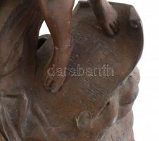 Henryk Kossowski (1855-1921): A zene allegóriája 
Bronzírózott spiáter fa talapzaton. Jelzett. 62 c...